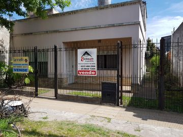 Casa en venta Paso Del Rey, Lujan 500 apto crédito bancario