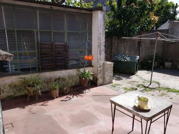 Casa en venta Paso Del Rey, Lujan 500 apto crédito bancario