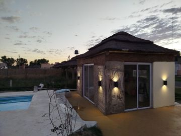 Excelente Lote con pileta, quincho cerrado con baño y parrilla en Gral. Rodríguez