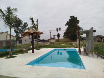 Excelente Lote con pileta, quincho cerrado con baño y parrilla en Gral. Rodríguez