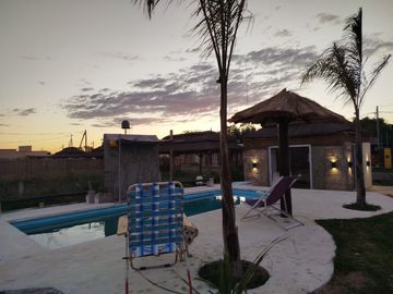 Excelente Lote con pileta, quincho cerrado con baño y parrilla en Gral. Rodríguez