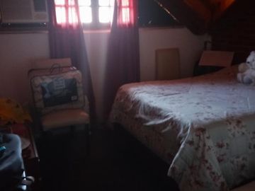 Chalet en venta de cinco ambientes en Haedo Norte