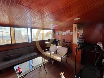 Se vende casa avenida la Tirana