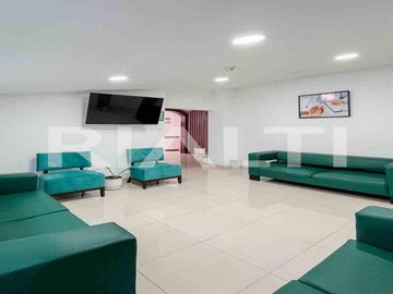 Consultorio en renta, sector Sangolqui, excelente ubicación