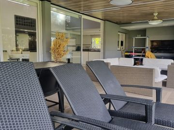 VENTA, CASA A LAGUNA, POSADA DE LOS LAGOS al 100