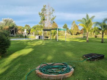 VENTA, CASA A LAGUNA, POSADA DE LOS LAGOS al 100