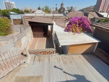 AMPLIA CASA, RECOLETA, AVDA PERÚ