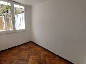 AMPLIA CASA, RECOLETA, AVDA PERÚ