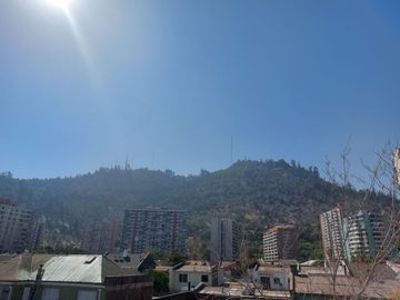 AMPLIA CASA, RECOLETA, AVDA PERÚ