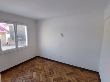 AMPLIA CASA, RECOLETA, AVDA PERÚ