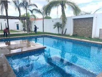 QUINTA EN VENTA PORTAL DEL NORTE ZUAZUA