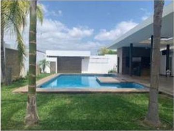 QUINTA EN VENTA PORTAL DEL NORTE ZUAZUA