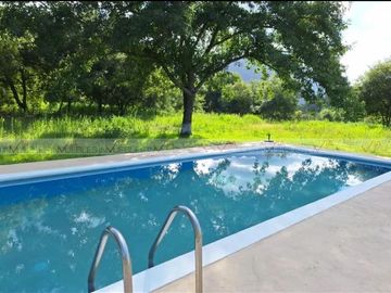 La Colmena, Allende