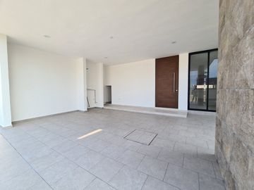 Casa en VENTA en PUNTO LOMAS