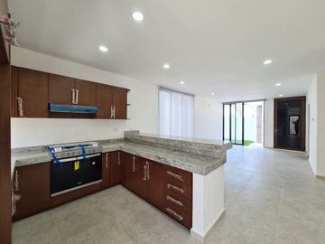 Casa en VENTA en PUNTO LOMAS