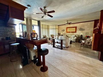 Casa en VENTA AMUEBLADA en COSTA DE ORO