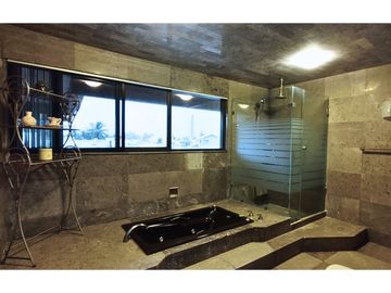 Casa en VENTA AMUEBLADA en COSTA DE ORO