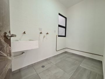 Casa en VENTA en PUNTO LOMAS