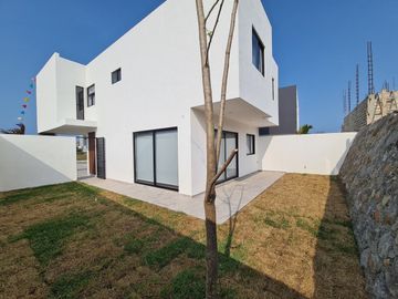 Casa en VENTA en PUNTO LOMAS