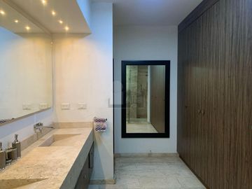 Departamento Amueblado EN RENTA en colonia Jardín, San Luis Potosí