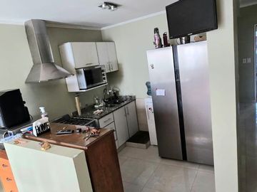 CASA 200 M2 CUB , 5 HAB , PATIO , TERRAZA