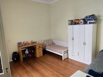 CASA 200 M2 CUB , 5 HAB , PATIO , TERRAZA