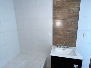 Carabobo 100 - Departamento Monoambiente Amplio - Flores