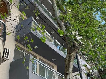 Carabobo 100 - Departamento Monoambiente Amplio - Flores