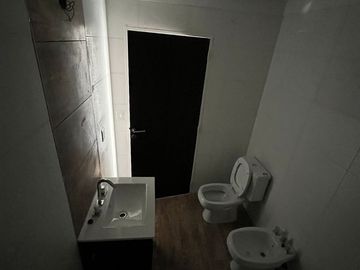 Carabobo 100 - Departamento Monoambiente Amplio - Flores