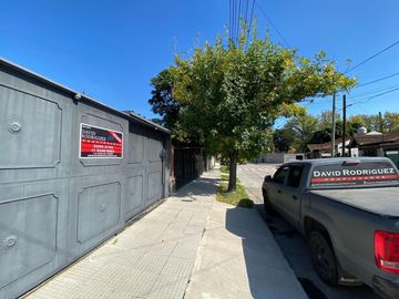 CASA PH al frente con entrada independiente
