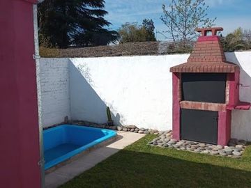 CASA PH al frente con entrada independiente