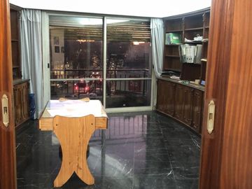 Excelente semipiso  6 ambientes