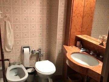 Excelente semipiso  6 ambientes