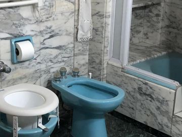 Excelente semipiso  6 ambientes