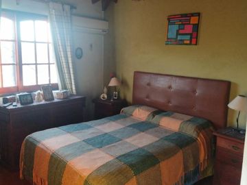 Excelente chalet de 5 ambientes