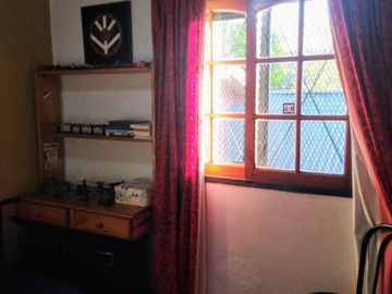 Excelente chalet de 5 ambientes