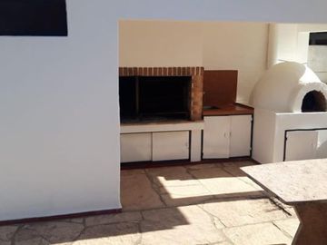 VENDO CASA EN BARRIO CERRADO &ampampquotLAGO AZUL" VILLA CARLOS PAZ
