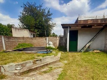 Excelente propiedad con piscina