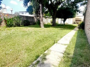 Excelente propiedad con piscina