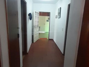Excelente propiedad con piscina