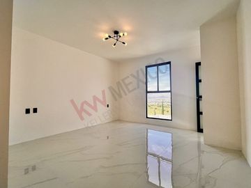 CASA A ESTRENAR, ACABADOS DE ALTA GAMA, TODAS LAS RECÁMARAS CON BAÑO, COLINAS DE JURIQUILLA, QRO.