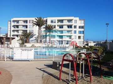 LA SERENA-VENTA DEPTO 2D 2B CON ESTACIONAMIENTO