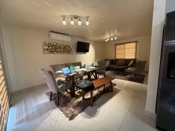 Casa en venta en Quinta Colonial Apodaca, Apodaca, Nuevo León