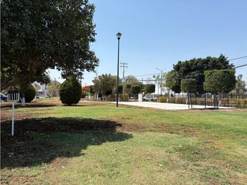 CASA EN VENTA MODELO TABACHIN PASEOS DEL BOSQUE QUERETARO