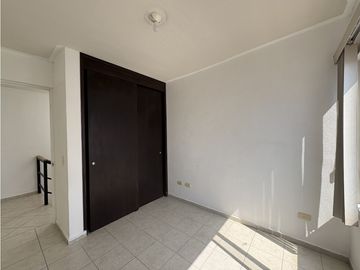 CASA EN VENTA MODELO TABACHIN PASEOS DEL BOSQUE QUERETARO