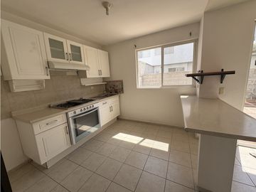 CASA EN VENTA MODELO TABACHIN PASEOS DEL BOSQUE QUERETARO