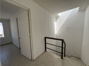 CASA EN VENTA MODELO TABACHIN PASEOS DEL BOSQUE QUERETARO