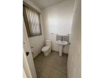 CASA EN VENTA MODELO TABACHIN PASEOS DEL BOSQUE QUERETARO