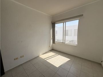 CASA EN VENTA MODELO TABACHIN PASEOS DEL BOSQUE QUERETARO