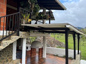 Venta De Casa Campestre En Queremal